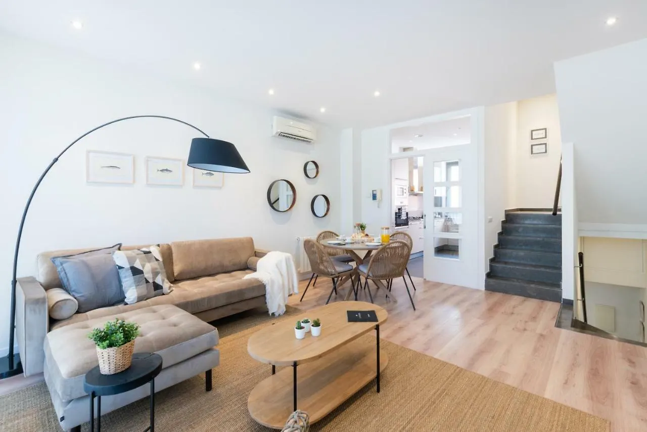 Ferienwohnung Petit Luxe Tobella Esquerra Terrassa 0*,