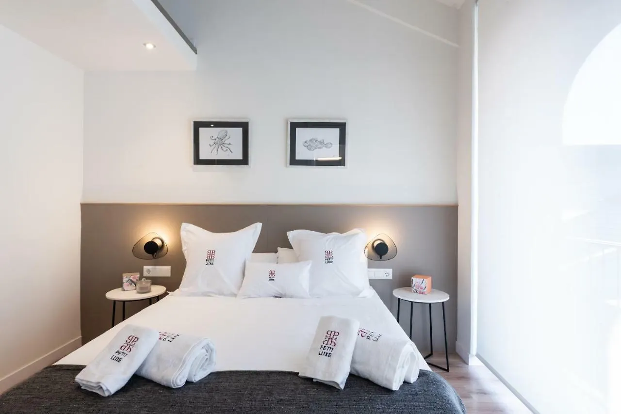 Apartment Ferienwohnung Petit Luxe Tobella Esquerra Terrassa Spanien
