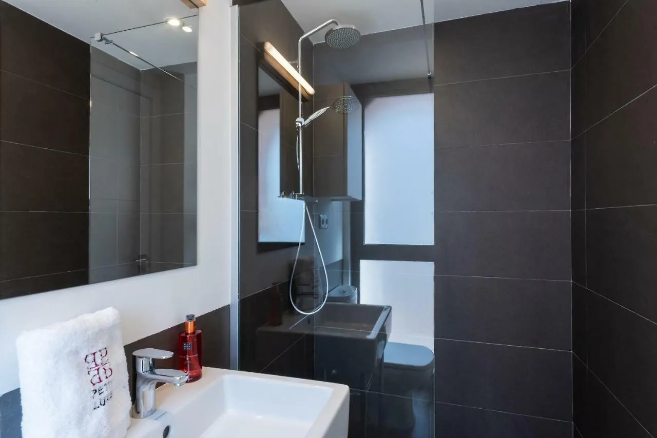 Ferienwohnung Petit Luxe Tobella Esquerra Terrassa 0*,