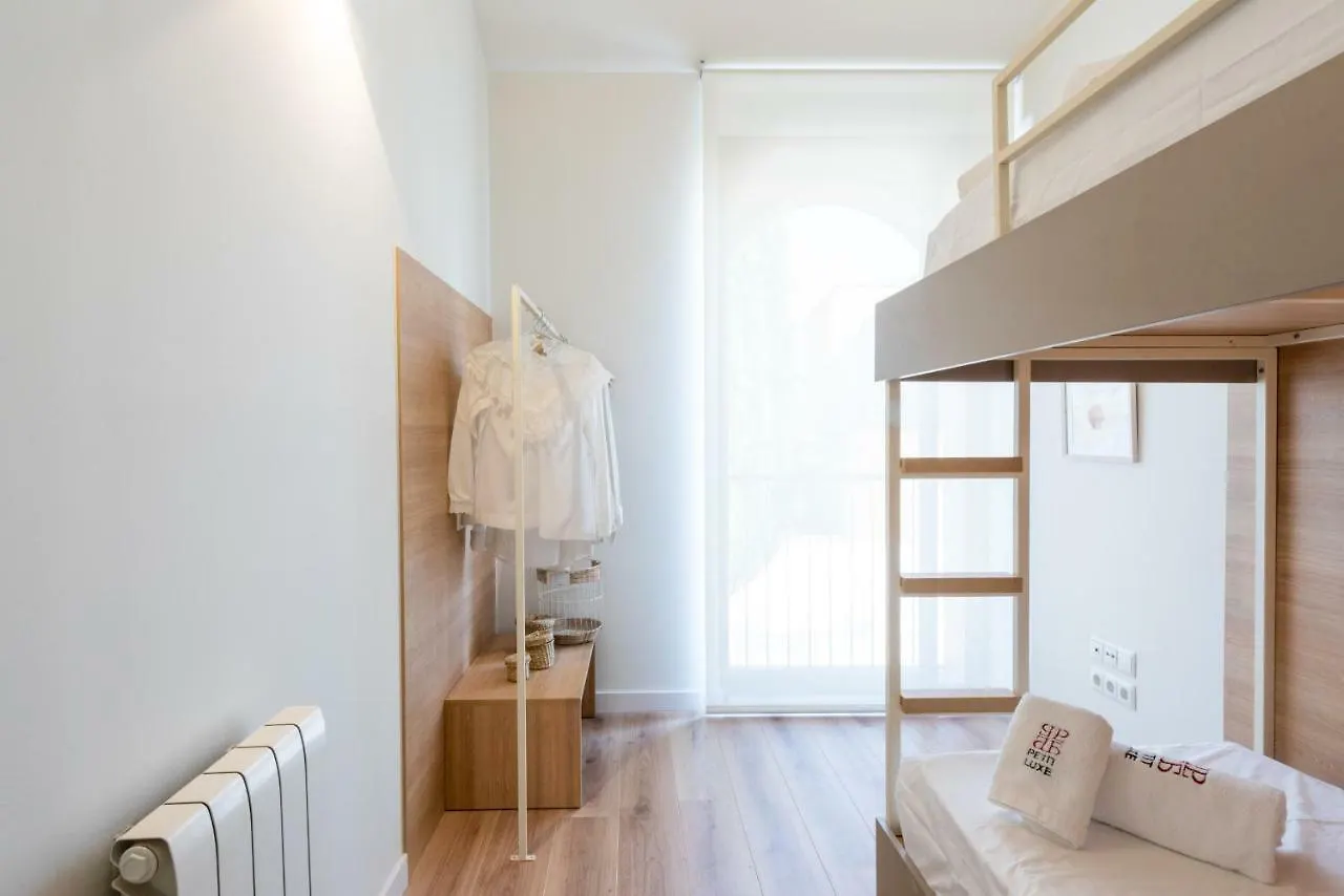 Ferienwohnung Petit Luxe Tobella Esquerra Terrassa Apartment